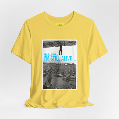I'M STILL ALIVE - PEARL JAM (Unisex Softstyle T-Shirt)